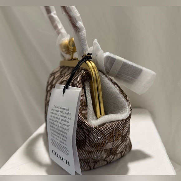 NWT Coach Kisslock Frame Bag 16 In OG Crystal Signature Jacquard CCC53 - Picture 3 of 10